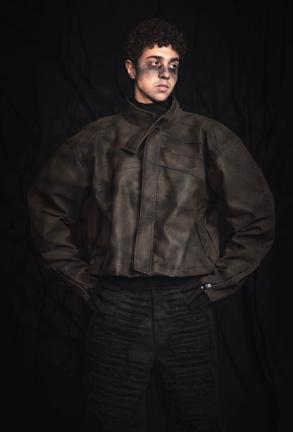 Curved Structure Jacket