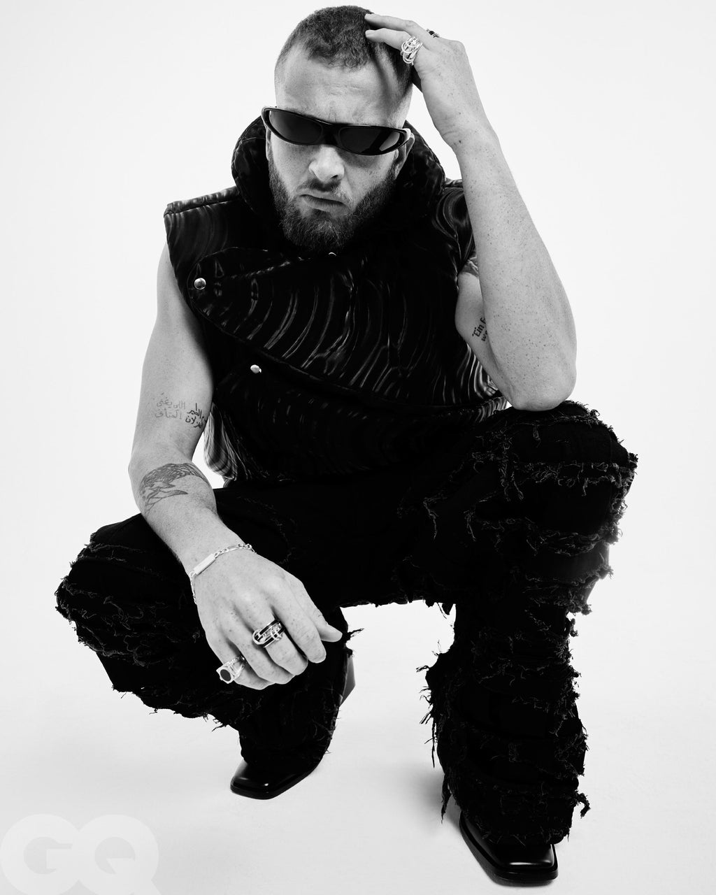 The sidefold shell vest