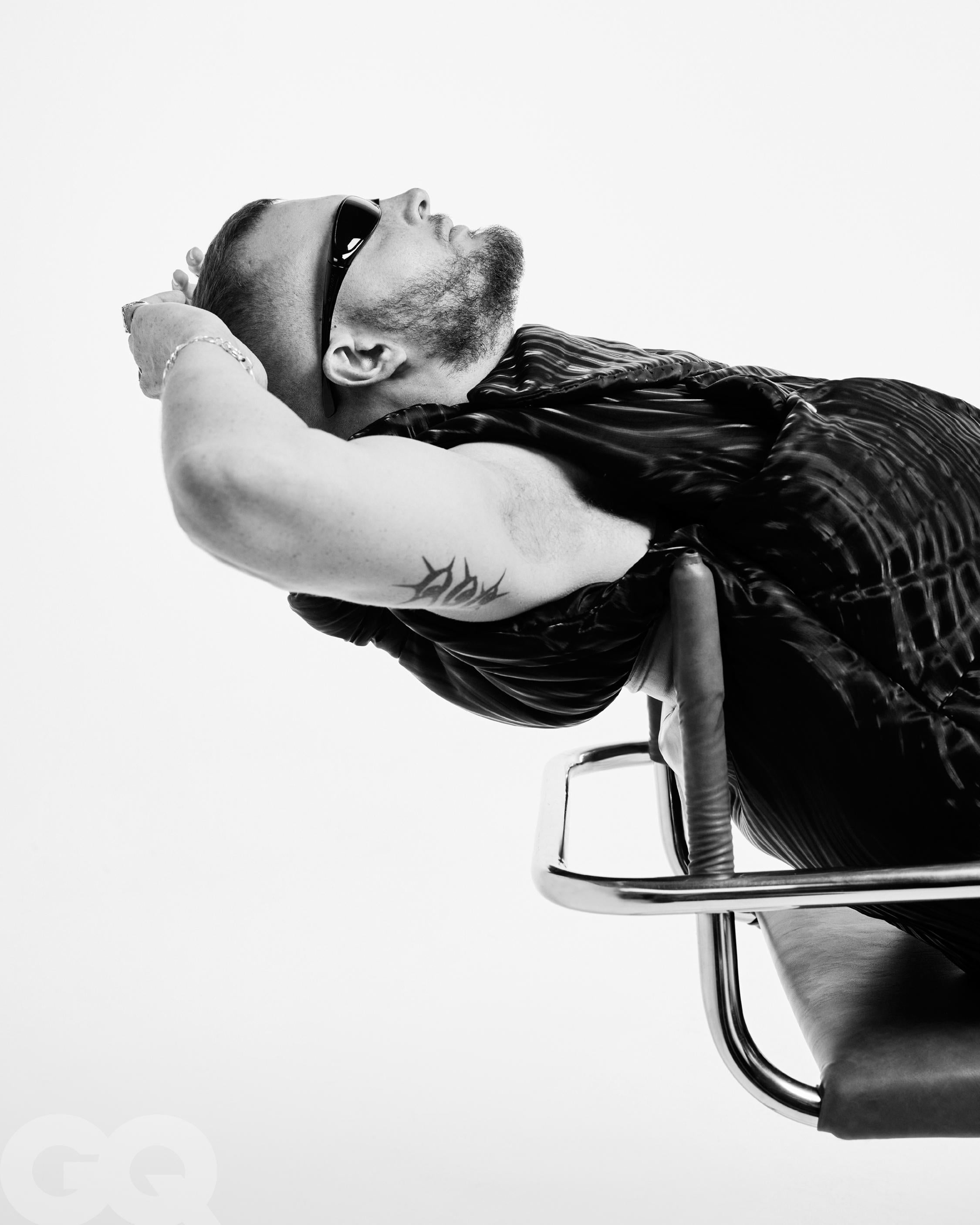 The sidefold shell vest